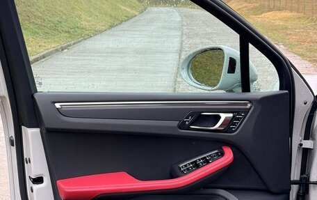 Porsche Macan I рестайлинг, 2025 год, 11 600 000 рублей, 6 фотография