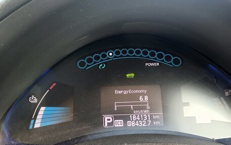 Nissan Leaf I, 2013 год, 550 000 рублей, 8 фотография