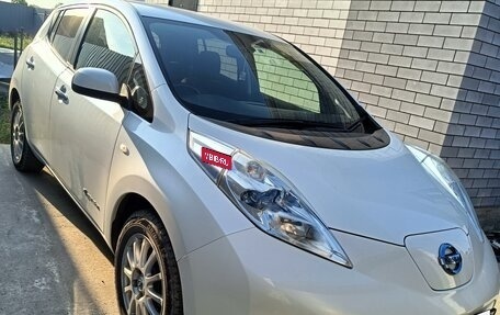 Nissan Leaf I, 2013 год, 550 000 рублей, 4 фотография