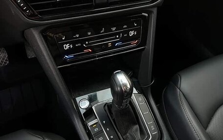 Volkswagen Tharu, 2023 год, 1 908 000 рублей, 10 фотография