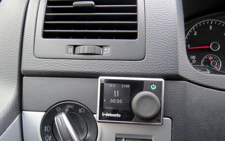 Volkswagen Multivan T5, 2010 год, 1 600 000 рублей, 10 фотография