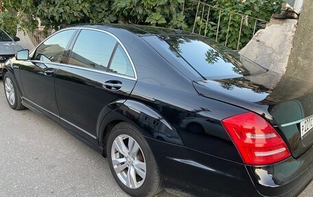 Mercedes-Benz S-Класс, 2008 год, 1 200 000 рублей, 3 фотография