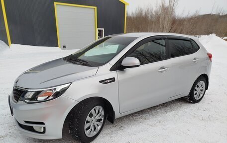 KIA Rio III рестайлинг, 2016 год, 999 000 рублей, 4 фотография