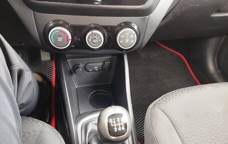 KIA Rio III рестайлинг, 2016 год, 999 000 рублей, 12 фотография