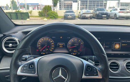 Mercedes-Benz E-Класс, 2018 год, 3 600 000 рублей, 11 фотография