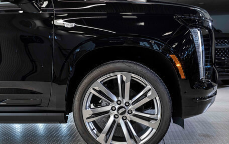 Cadillac Escalade V, 2025 год, 19 800 000 рублей, 11 фотография