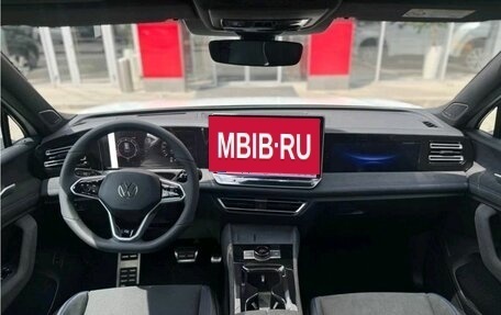 Volkswagen Tiguan, 2025 год, 5 600 000 рублей, 9 фотография