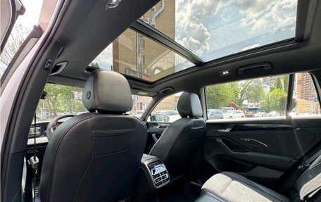 Volkswagen Tiguan, 2025 год, 5 600 000 рублей, 14 фотография