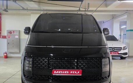 Hyundai Staria, 2025 год, 10 590 000 рублей, 1 фотография