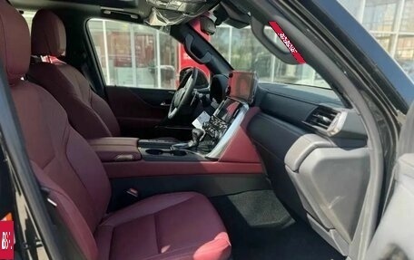 Lexus LX, 2025 год, 18 900 000 рублей, 11 фотография