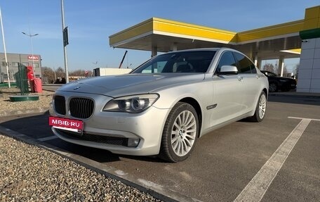 BMW 7 серия, 2009 год, 2 300 000 рублей, 2 фотография