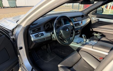 BMW 7 серия, 2009 год, 2 300 000 рублей, 6 фотография