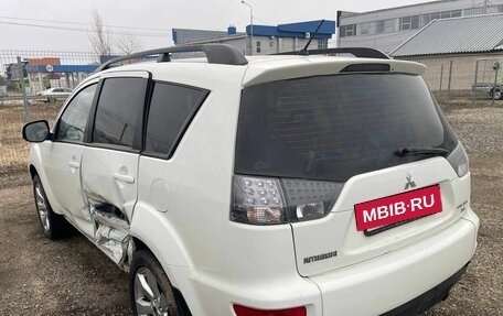 Mitsubishi Outlander III рестайлинг 3, 2011 год, 1 268 000 рублей, 7 фотография