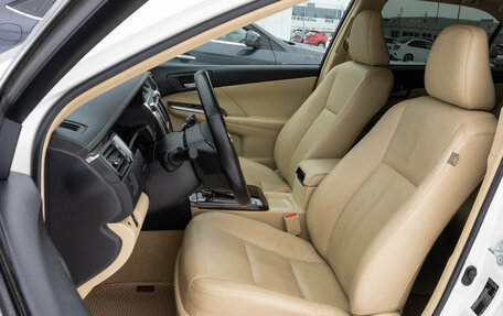 Toyota Camry, 2014 год, 2 250 000 рублей, 9 фотография