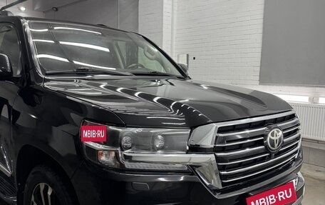 Toyota Land Cruiser 200, 2008 год, 2 950 000 рублей, 4 фотография