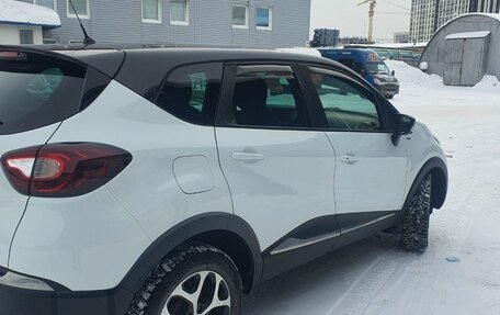 Renault Kaptur I рестайлинг, 2019 год, 1 500 000 рублей, 5 фотография