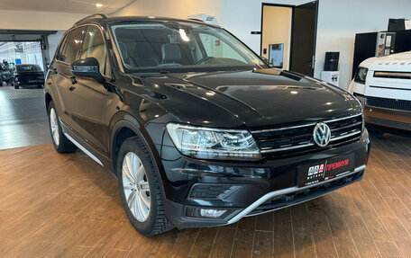 Volkswagen Tiguan II, 2019 год, 2 580 000 рублей, 3 фотография