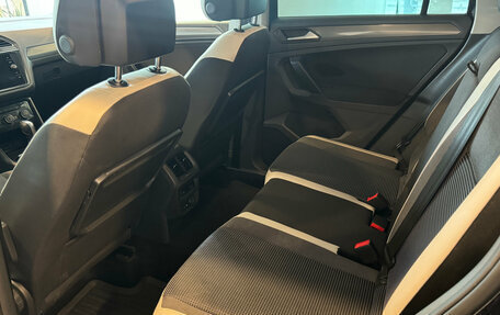 Volkswagen Tiguan II, 2019 год, 2 580 000 рублей, 10 фотография