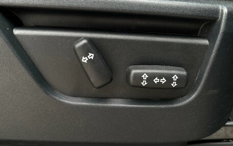 Land Rover Discovery III, 2008 год, 990 000 рублей, 19 фотография