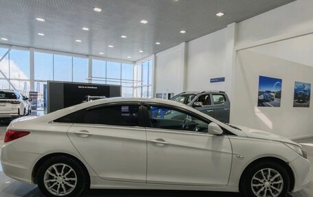 Hyundai Sonata VI, 2012 год, 1 099 000 рублей, 3 фотография