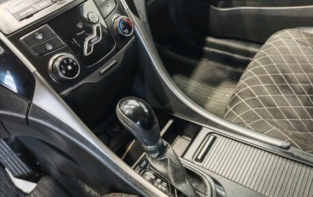 Hyundai Sonata VI, 2012 год, 1 099 000 рублей, 10 фотография