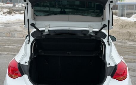 Opel Astra J, 2011 год, 675 000 рублей, 12 фотография