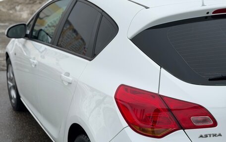 Opel Astra J, 2011 год, 675 000 рублей, 10 фотография