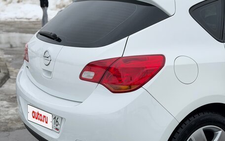 Opel Astra J, 2011 год, 675 000 рублей, 26 фотография