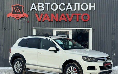 Volkswagen Touareg III, 2011 год, 1 650 000 рублей, 3 фотография