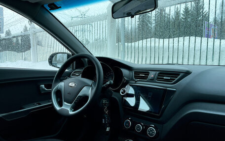 KIA Rio III рестайлинг, 2015 год, 1 049 000 рублей, 9 фотография