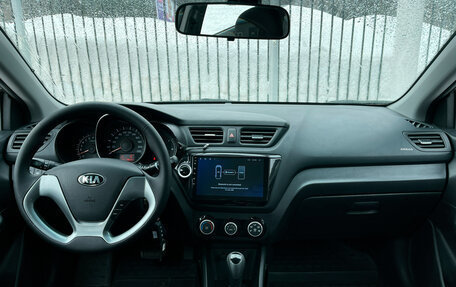 KIA Rio III рестайлинг, 2015 год, 1 049 000 рублей, 10 фотография