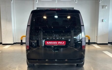 Hyundai Staria, 2024 год, 10 790 000 рублей, 4 фотография