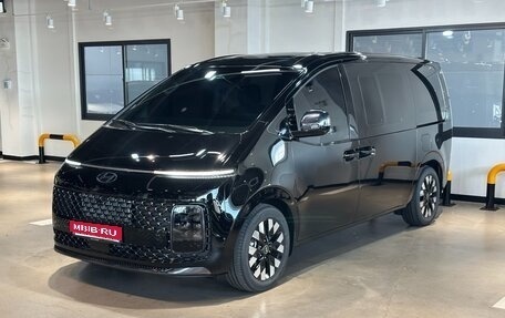 Hyundai Staria, 2024 год, 10 790 000 рублей, 1 фотография