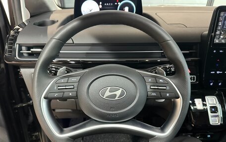 Hyundai Staria, 2024 год, 10 790 000 рублей, 9 фотография