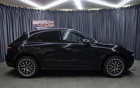 Porsche Macan I рестайлинг, 2018 год, 3 698 000 рублей, 4 фотография