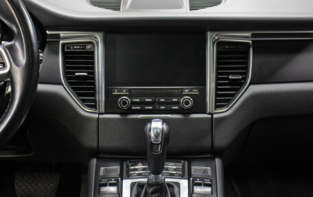 Porsche Macan I рестайлинг, 2018 год, 3 698 000 рублей, 15 фотография