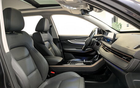 CheryExeed LX, 2022 год, 1 890 000 рублей, 24 фотография