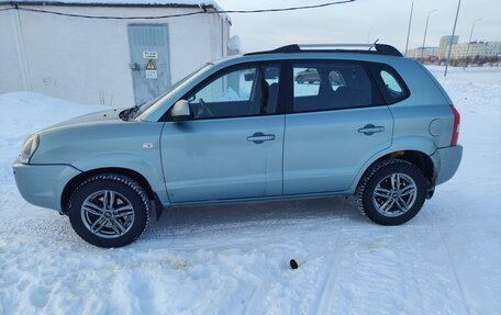 Hyundai Tucson III, 2008 год, 950 000 рублей, 1 фотография