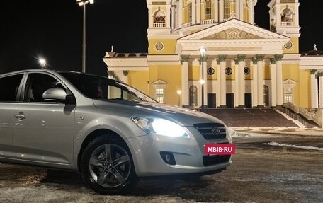 KIA cee'd I рестайлинг, 2009 год, 630 000 рублей, 2 фотография