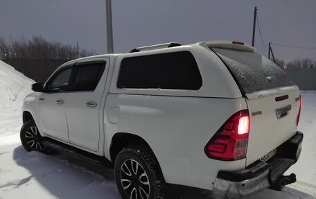 Toyota Hilux VIII, 2015 год, 2 800 000 рублей, 5 фотография