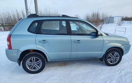 Hyundai Tucson III, 2008 год, 950 000 рублей, 3 фотография