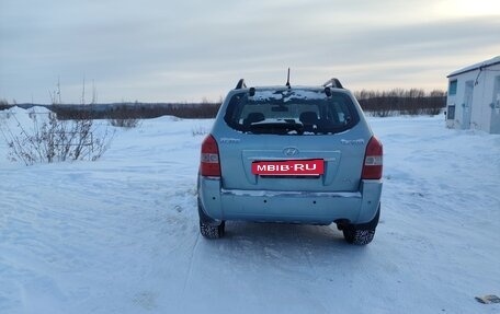 Hyundai Tucson III, 2008 год, 950 000 рублей, 4 фотография