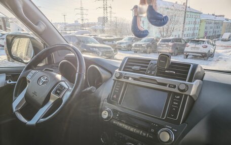 Toyota Land Cruiser Prado 150 рестайлинг 2, 2014 год, 4 200 000 рублей, 13 фотография