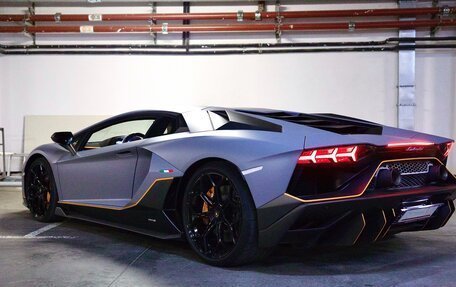 Lamborghini Aventador I рестайлинг, 2022 год, 66 000 000 рублей, 3 фотография