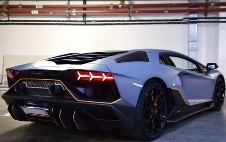 Lamborghini Aventador I рестайлинг, 2022 год, 66 000 000 рублей, 5 фотография