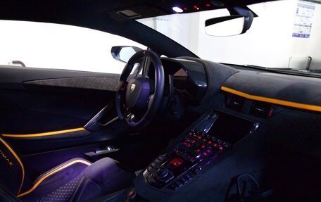 Lamborghini Aventador I рестайлинг, 2022 год, 66 000 000 рублей, 21 фотография