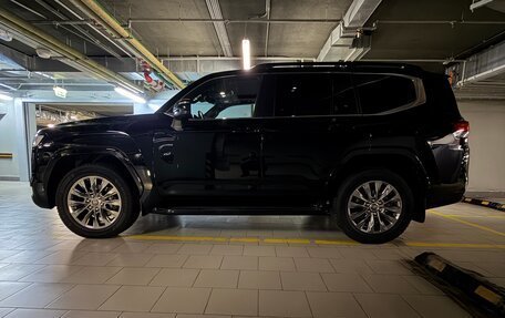 Toyota Land Cruiser, 2023 год, 12 580 000 рублей, 4 фотография