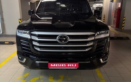 Toyota Land Cruiser, 2023 год, 12 580 000 рублей, 2 фотография