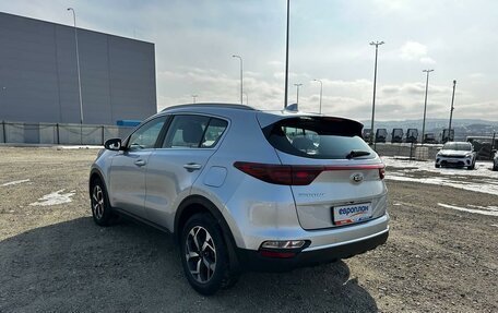 KIA Sportage IV рестайлинг, 2019 год, 2 600 000 рублей, 2 фотография