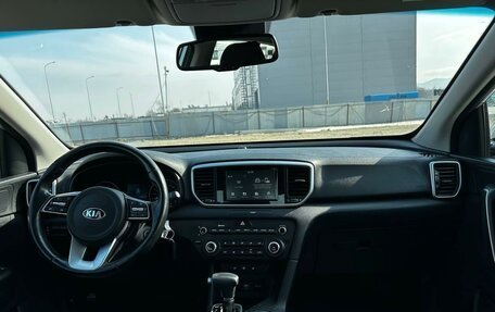 KIA Sportage IV рестайлинг, 2019 год, 2 600 000 рублей, 13 фотография